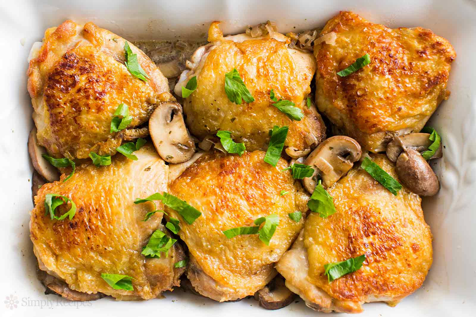 Приготовить филе бедра курицы в духовке